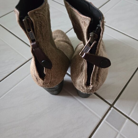 Rag & Bone Newbury Calf Hair Ankle Boots Oatmeal 8.5 - Picture 4 of 7
